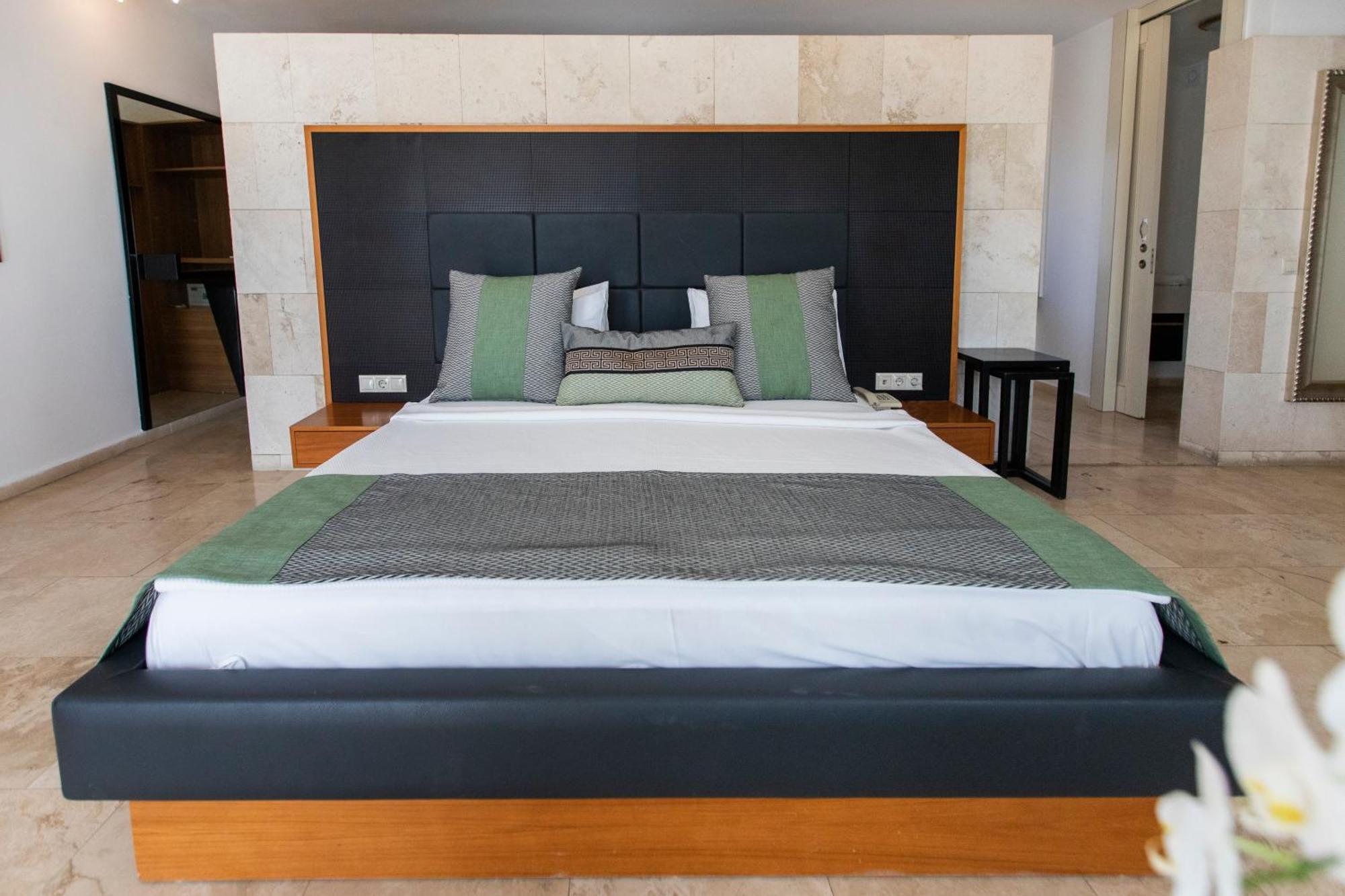 Manastir Hotel & Suites Bodrum Kültér fotó